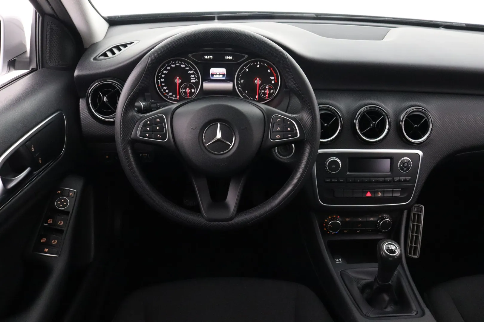 MERCEDES-BENZ A SRA-559 carousel image