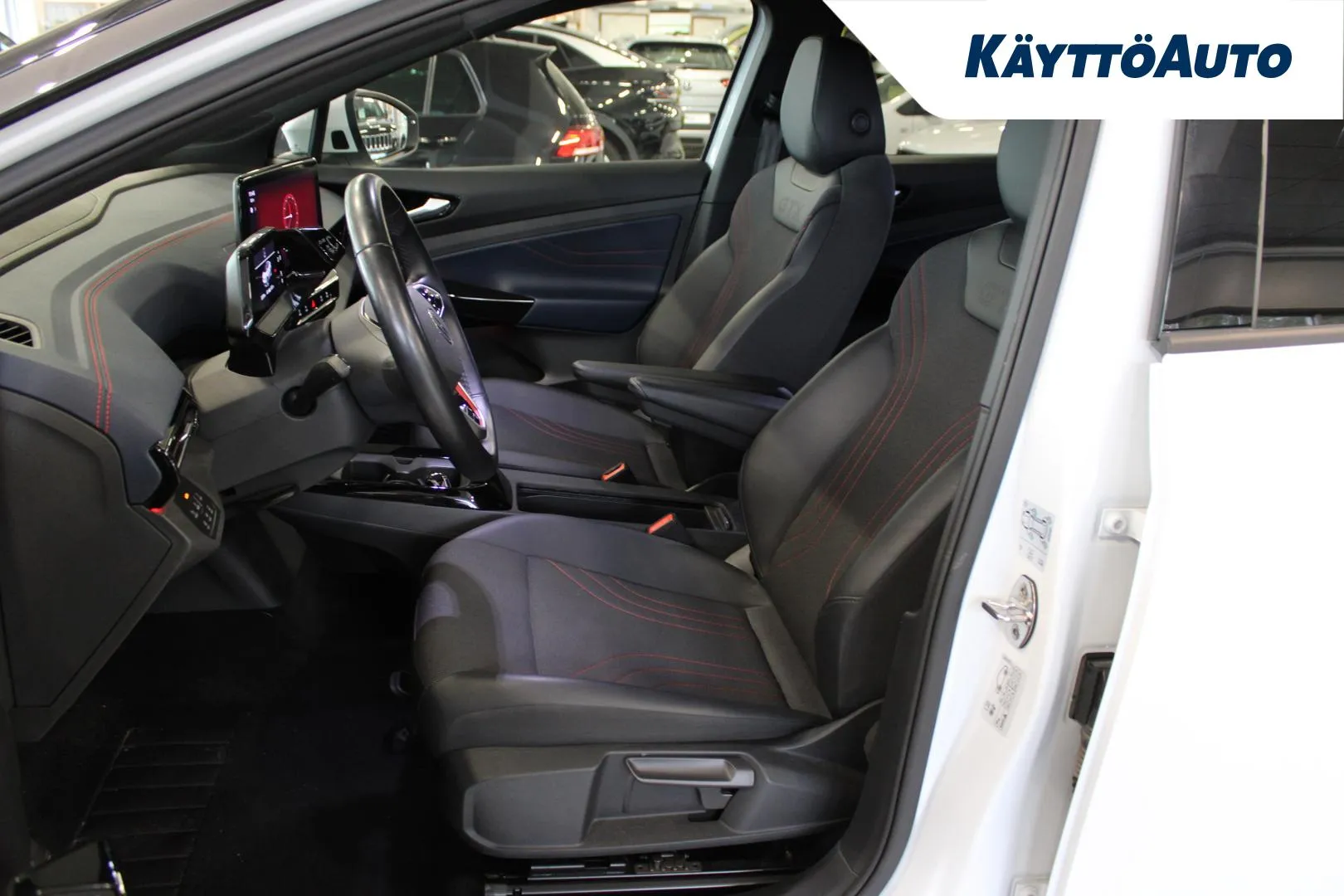 VOLKSWAGEN ID.5 YLE-713 carousel image