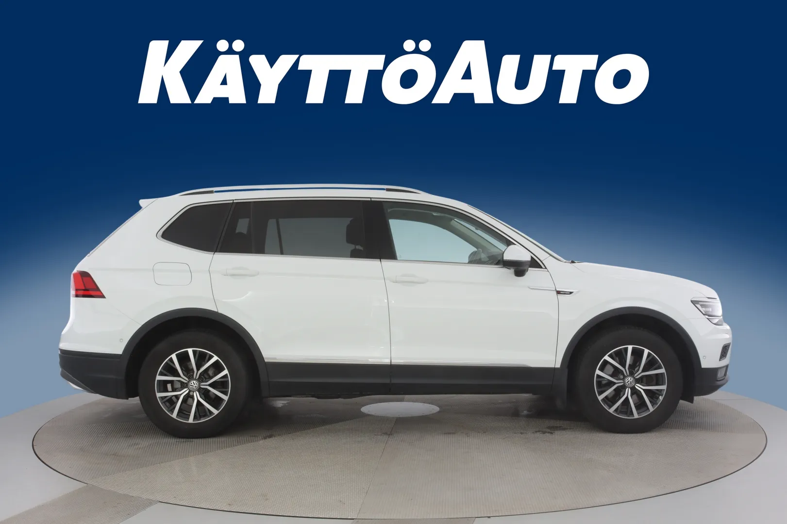 VOLKSWAGEN Tiguan Allspace YLC-835 carousel image