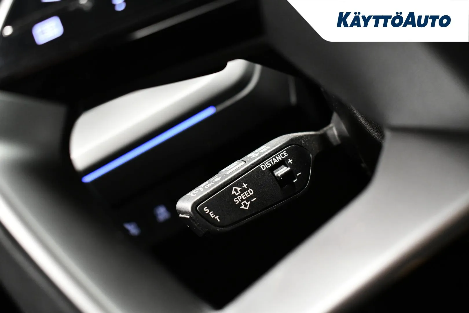 AUDI Q4 e-tron FRM-242 carousel image