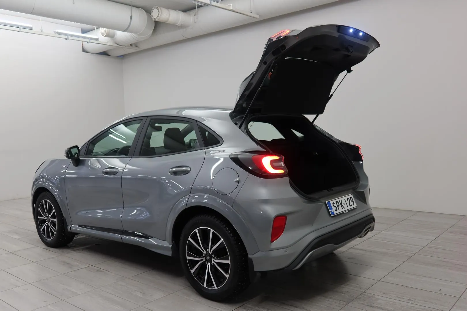 FORD Puma SPK-129 carousel image