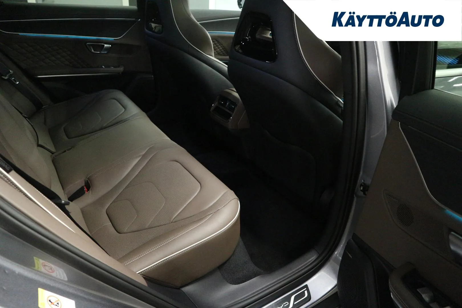 BYD HAN NNC-719 carousel image