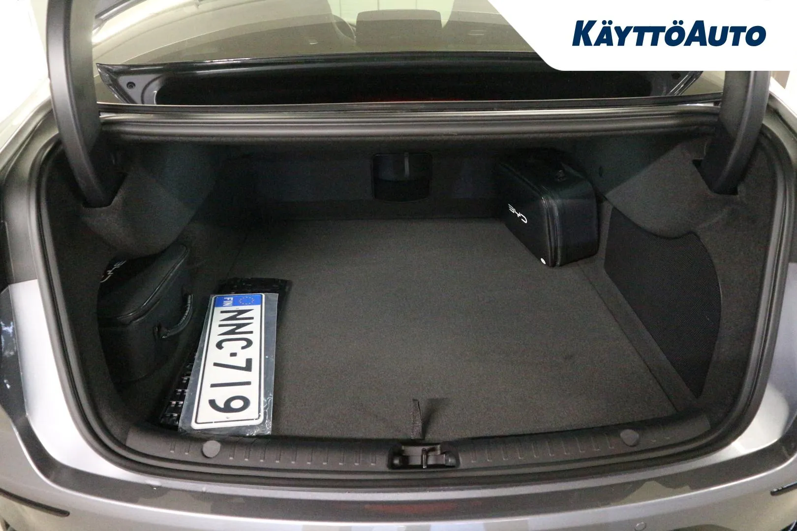 BYD HAN NNC-719 carousel image