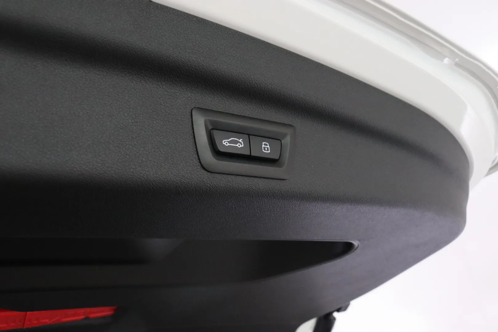 BMW 225 NNL-670 carousel image