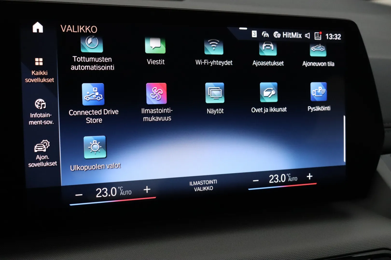 BMW 225 NNL-670 carousel image