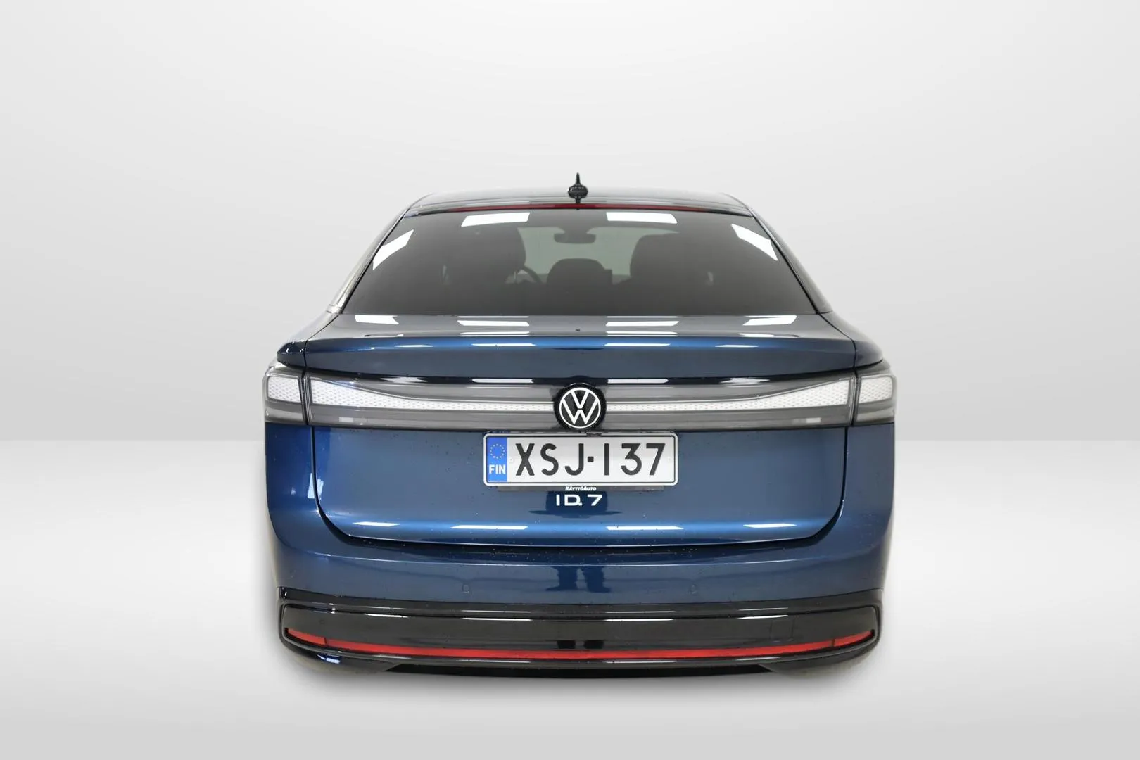 Volkswagen ID.7 XSJ-137 carousel image
