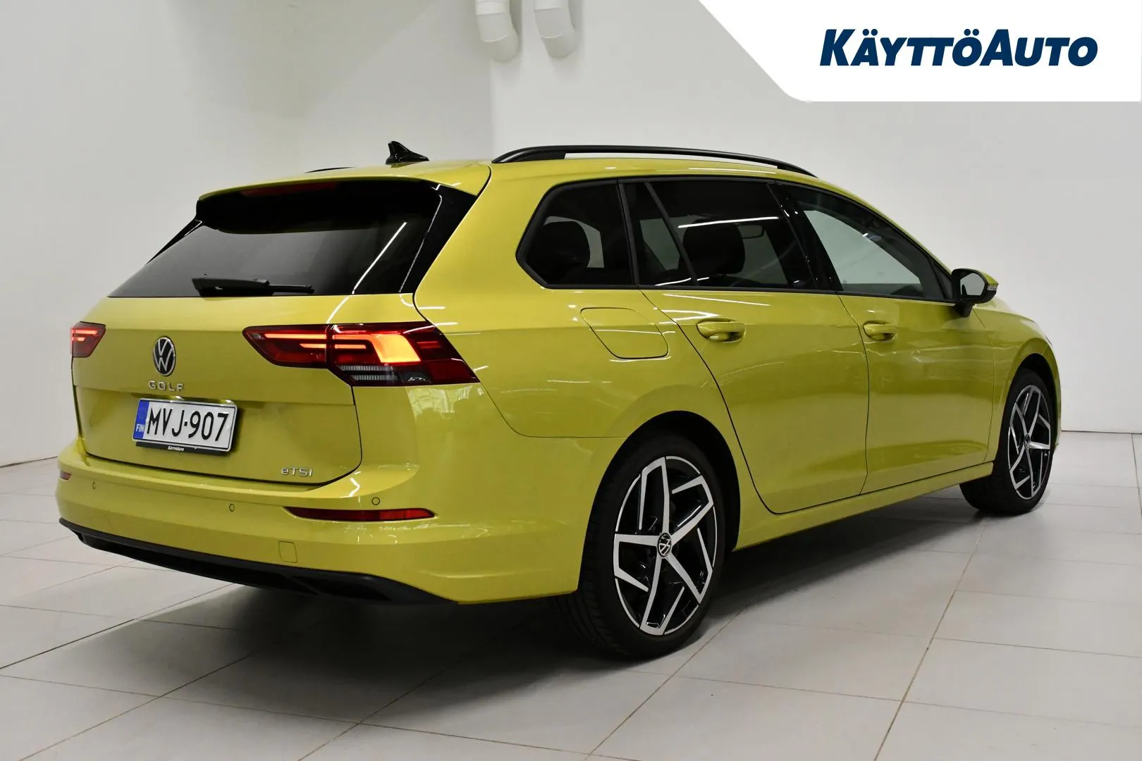 VOLKSWAGEN Golf MVJ-907 carousel image