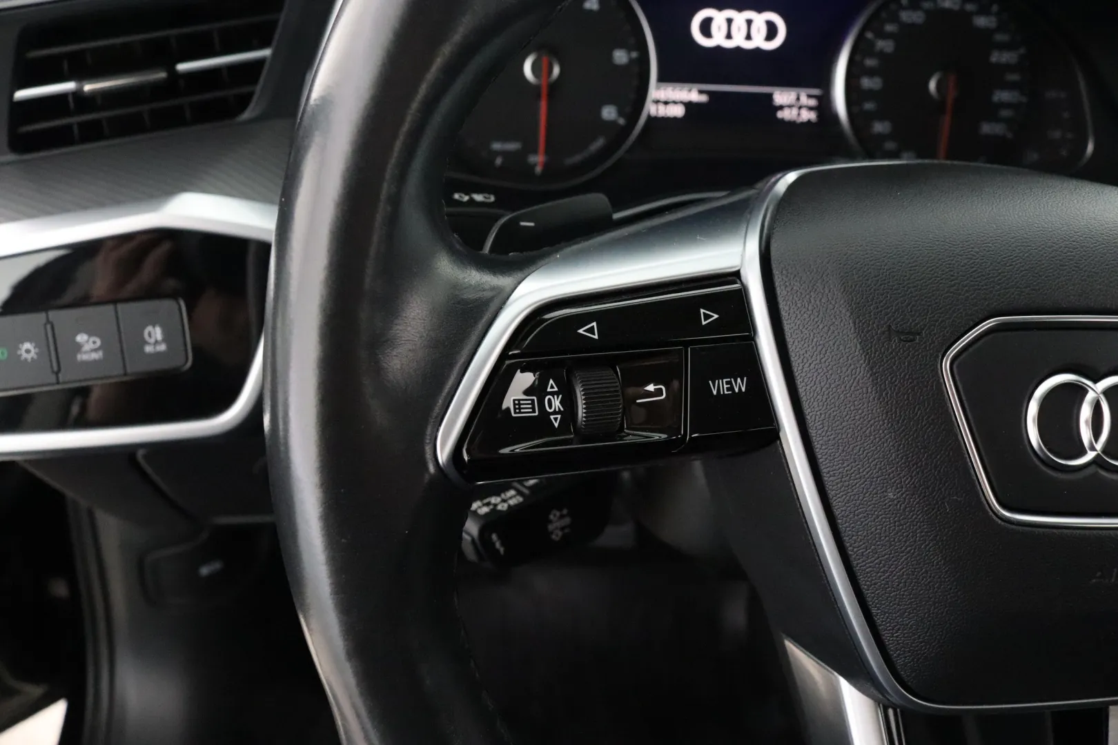 AUDI A6 FOS-326 carousel image