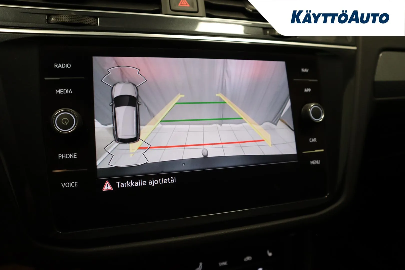 VOLKSWAGEN Tiguan MPO-842 carousel image