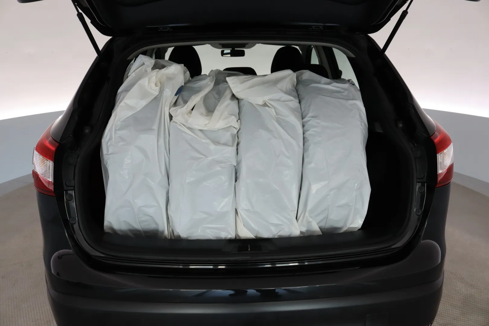 NISSAN Qashqai LNH-477 carousel image