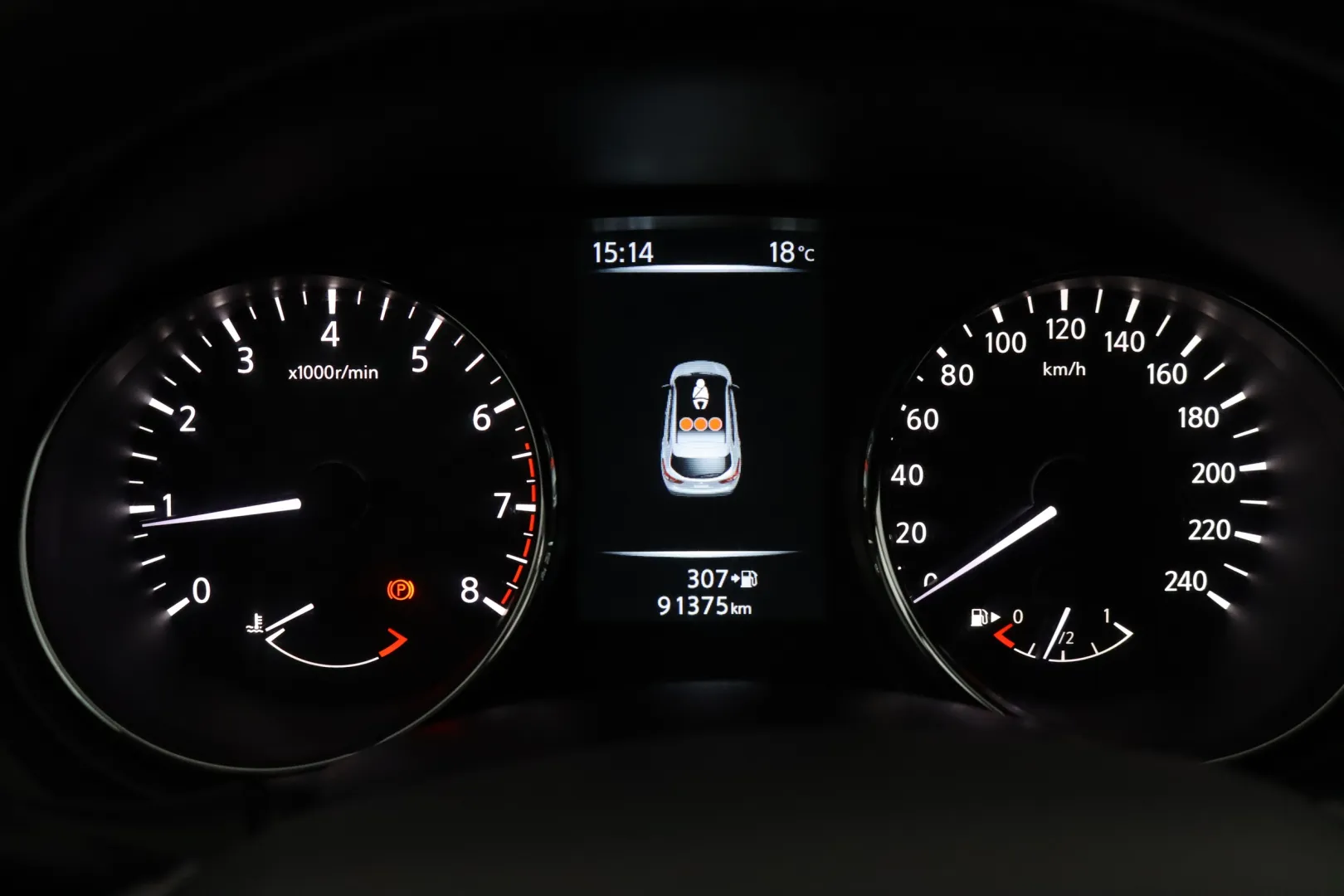 NISSAN Qashqai LNH-477 carousel image