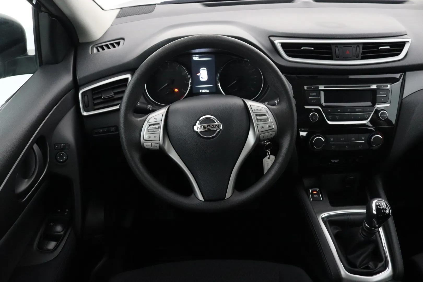 NISSAN Qashqai LNH-477 carousel image