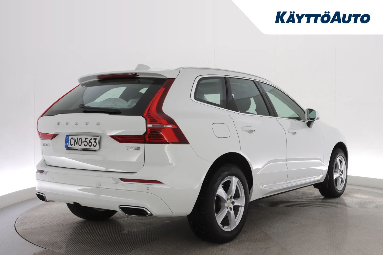 VOLVO XC60 CNO-563 carousel image