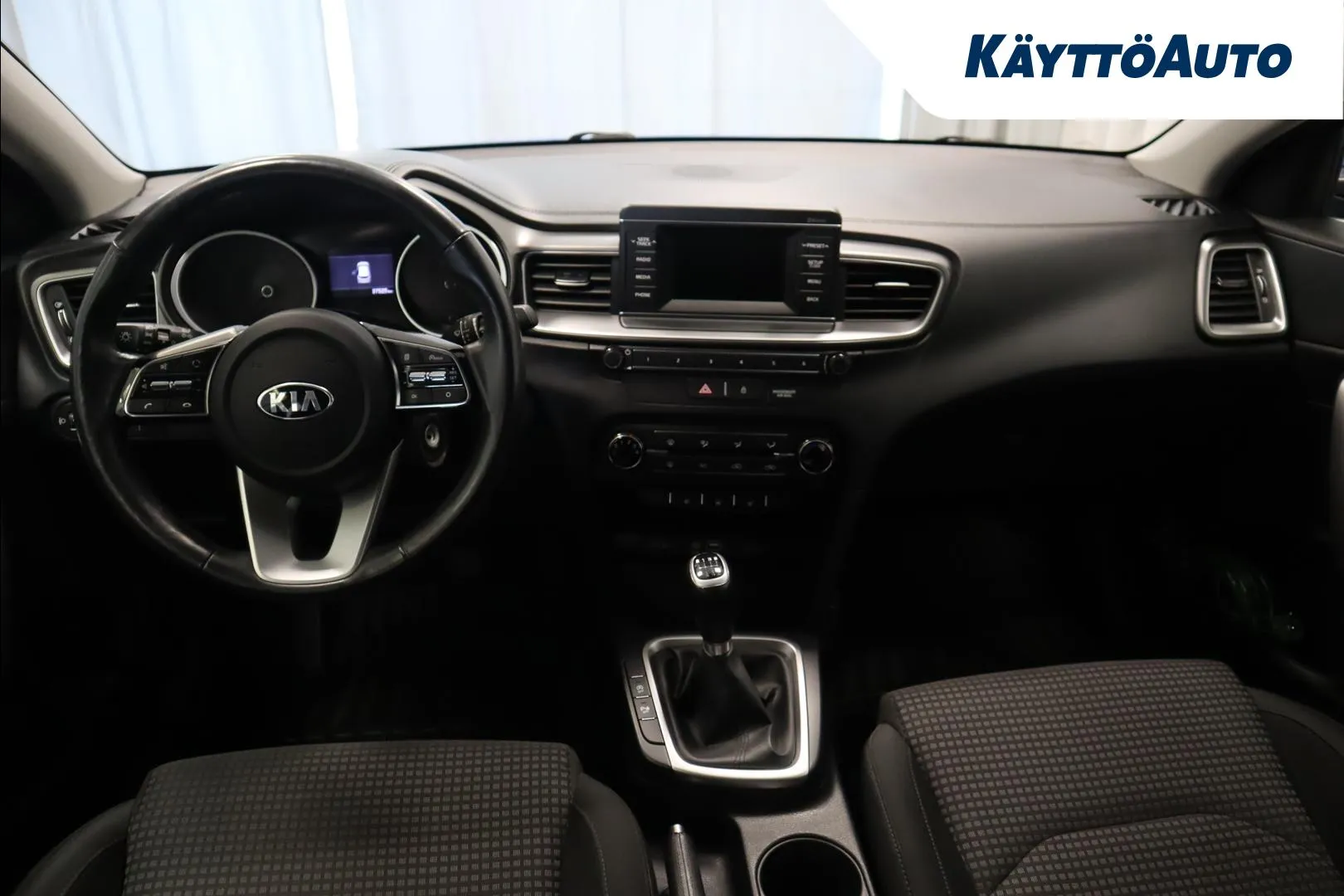 KIA Ceed RTX-518 carousel image
