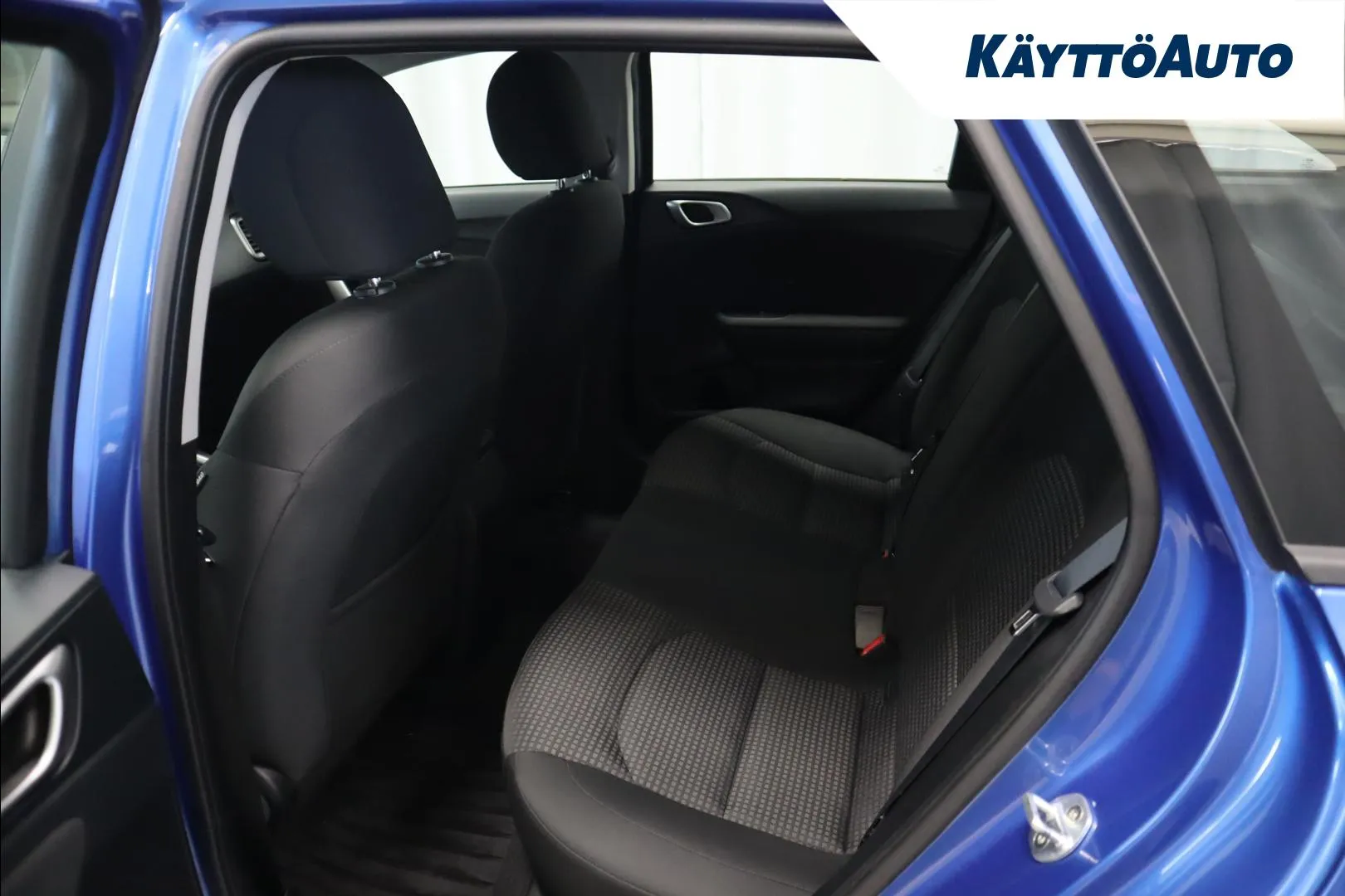 KIA Ceed RTX-518 carousel image