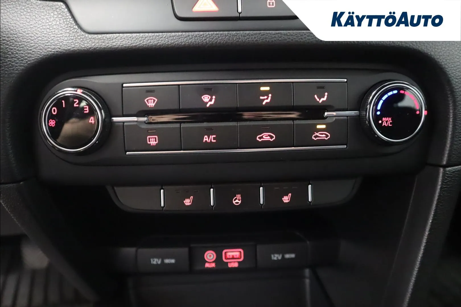 KIA Ceed RTX-518 carousel image