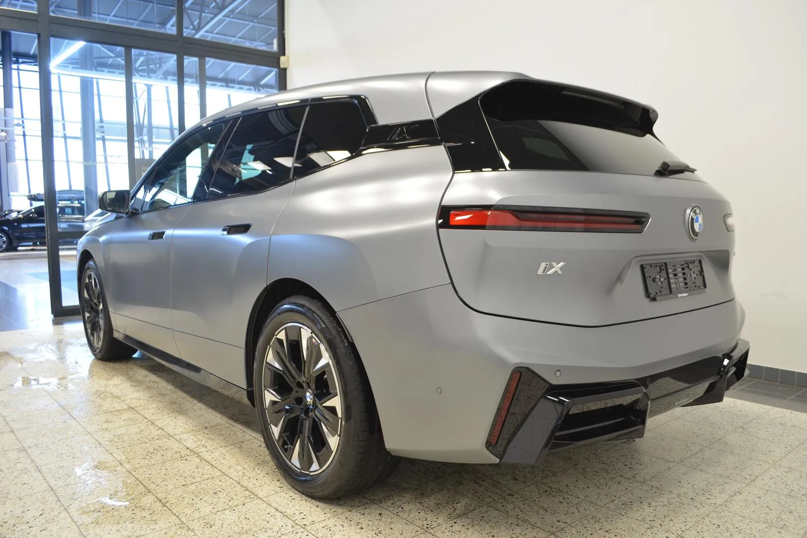 BMW iX RVT-614 carousel image