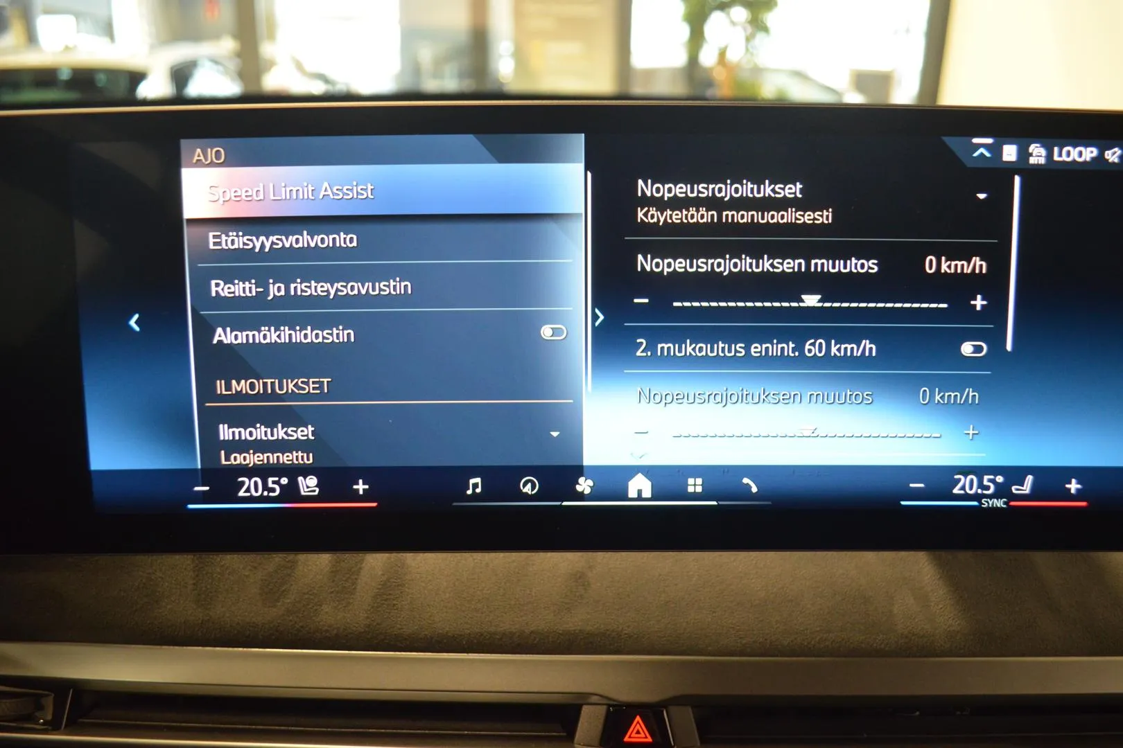 BMW iX RVT-614 carousel image