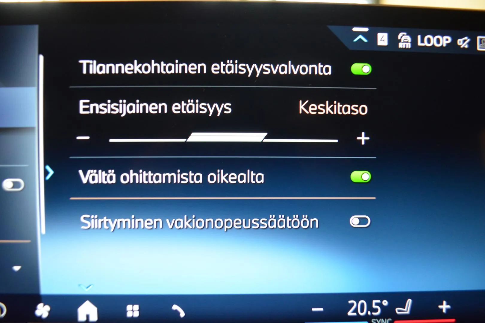 BMW iX RVT-614 carousel image