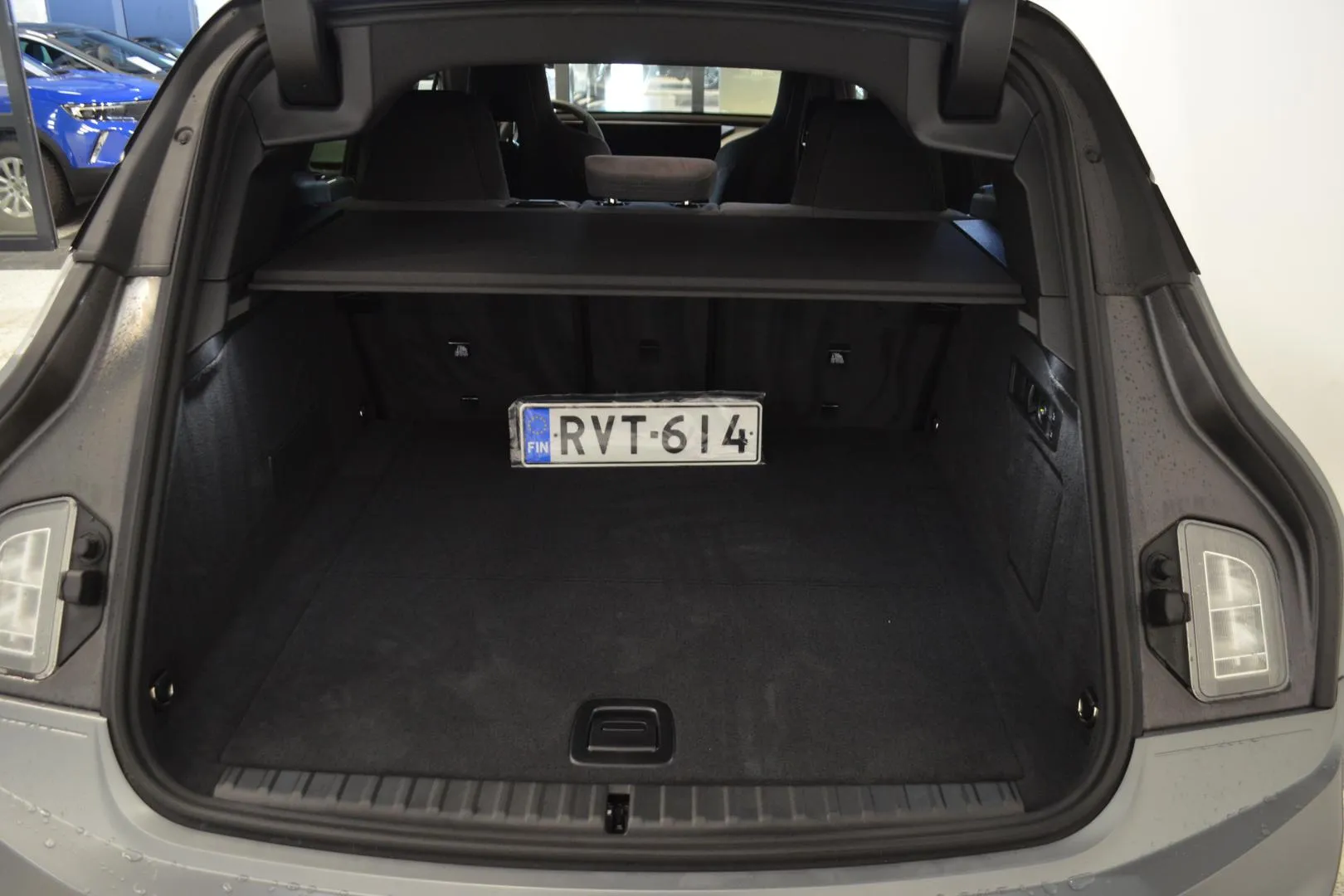 BMW iX RVT-614 carousel image