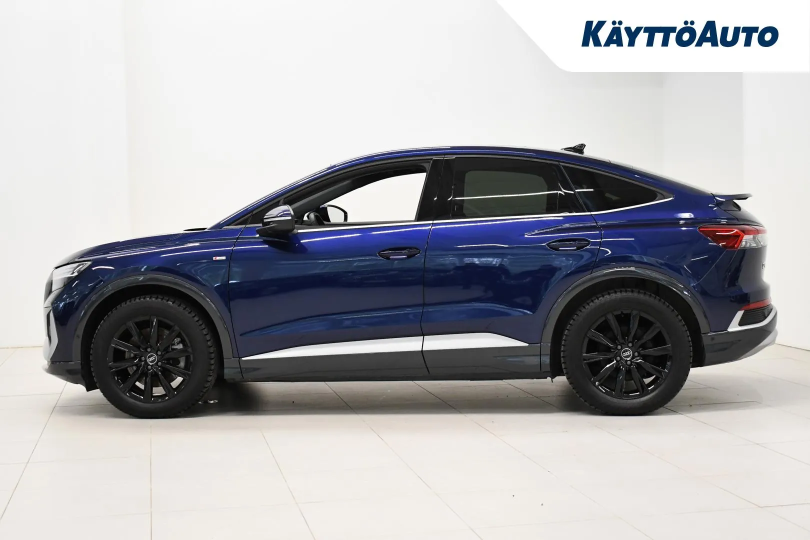 AUDI Q4 e-tron EUP-728 carousel image