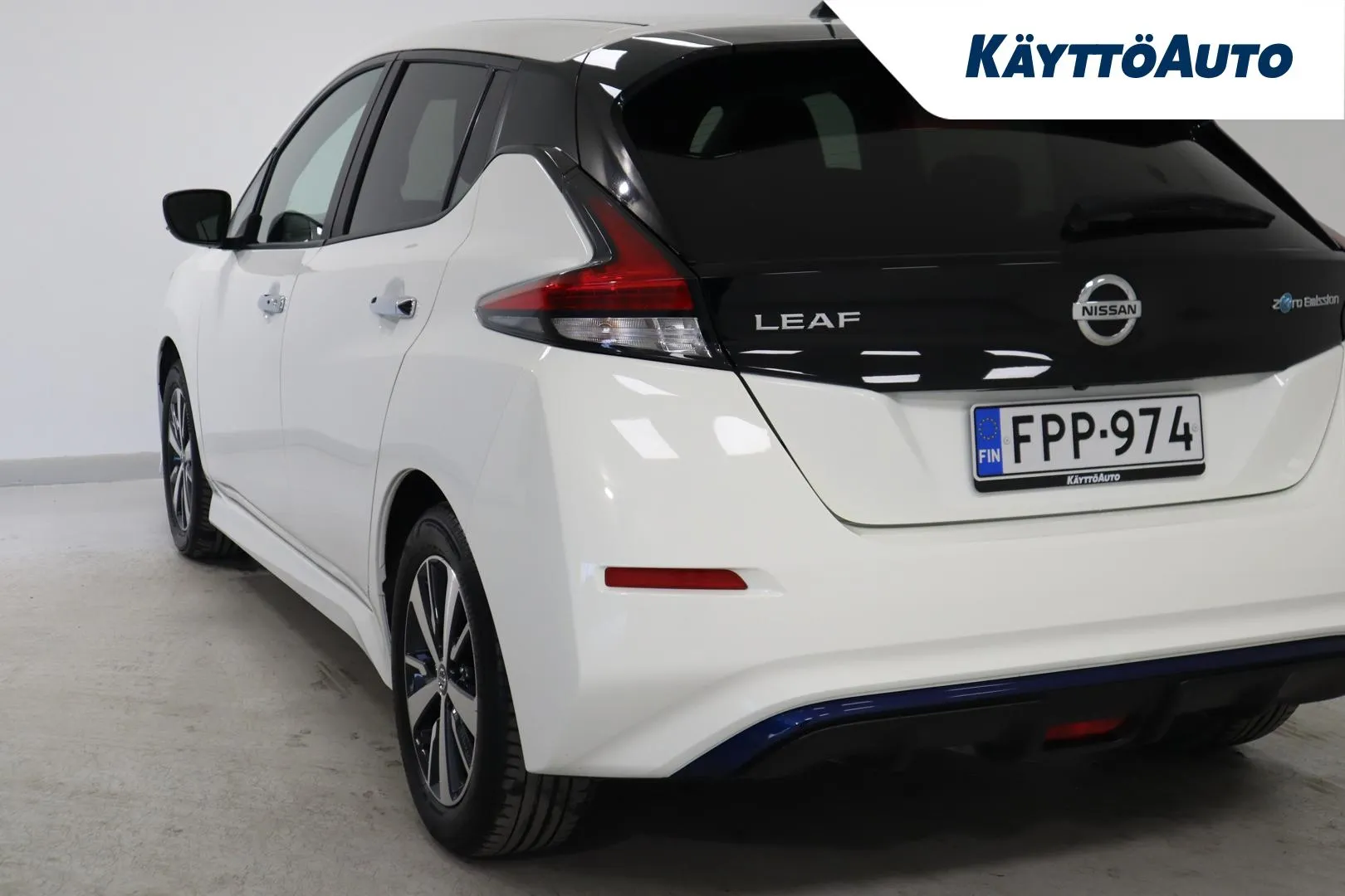 NISSAN Leaf FPP-974 carousel image