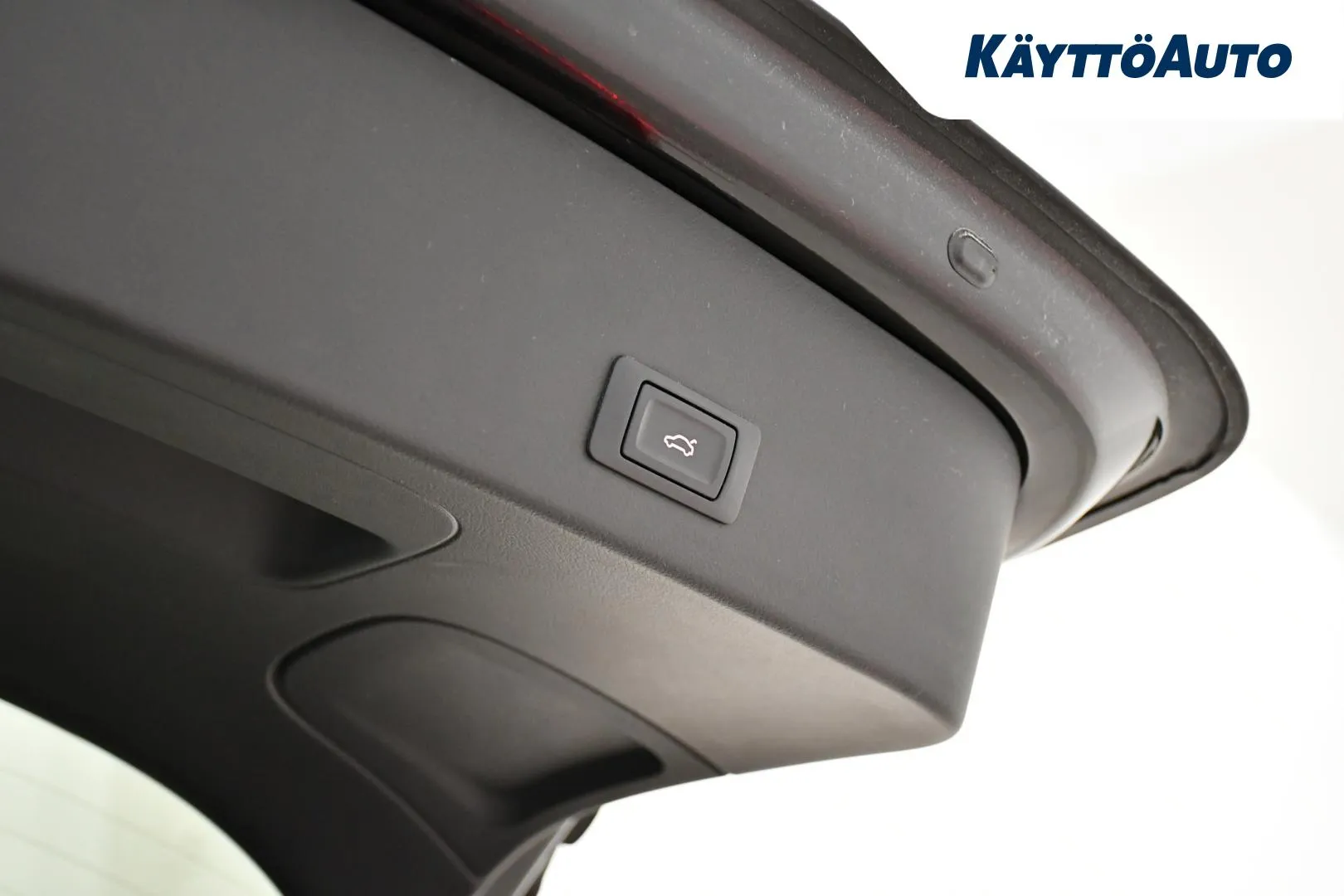 AUDI A6 ZKO-120 carousel image