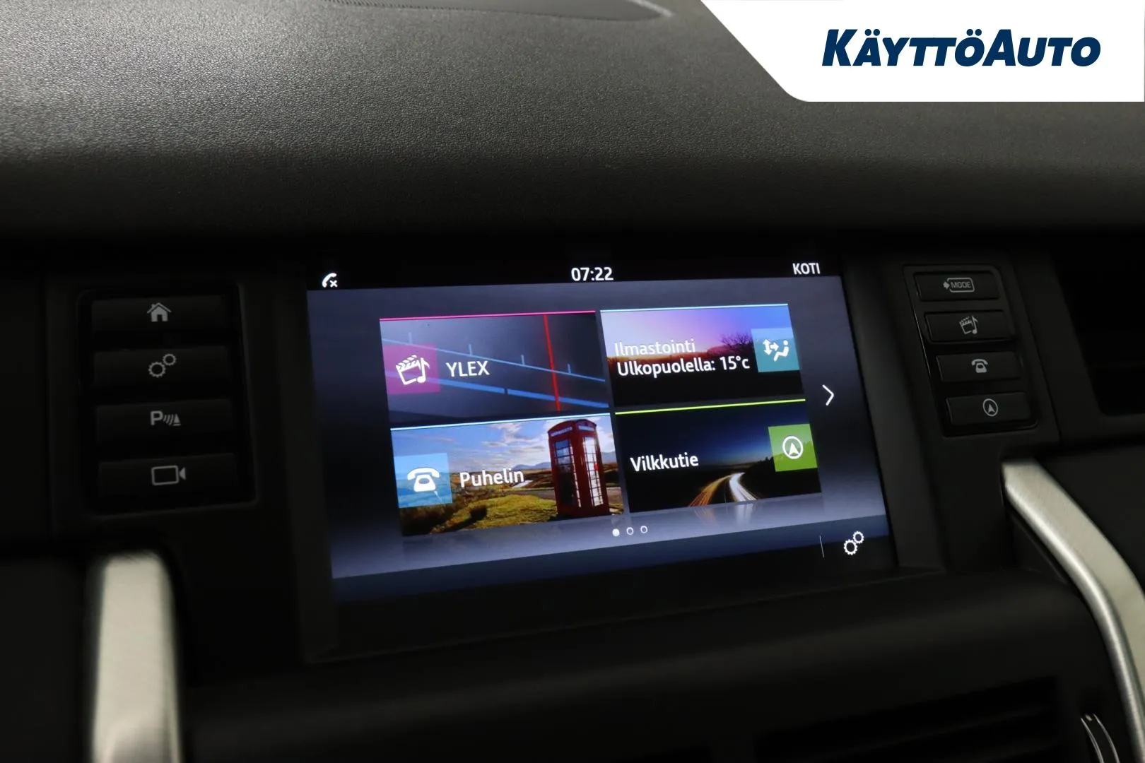 LAND ROVER Discovery Sport SZM-361 carousel image