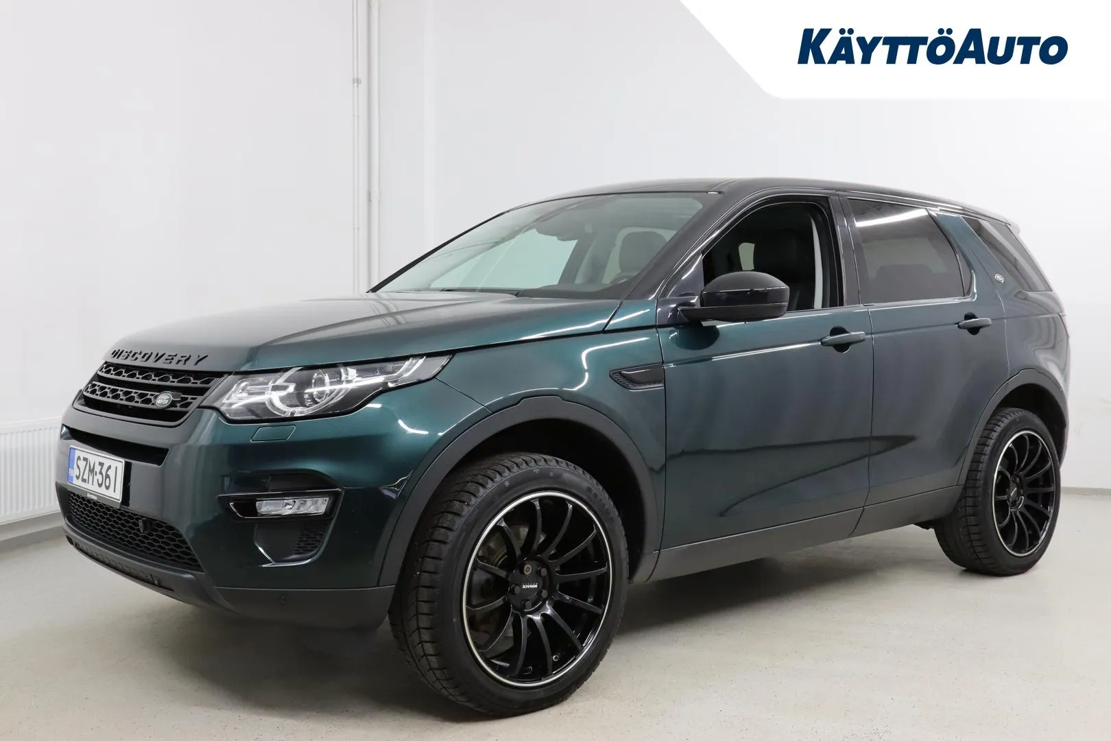 LAND ROVER Discovery Sport SZM-361 carousel image