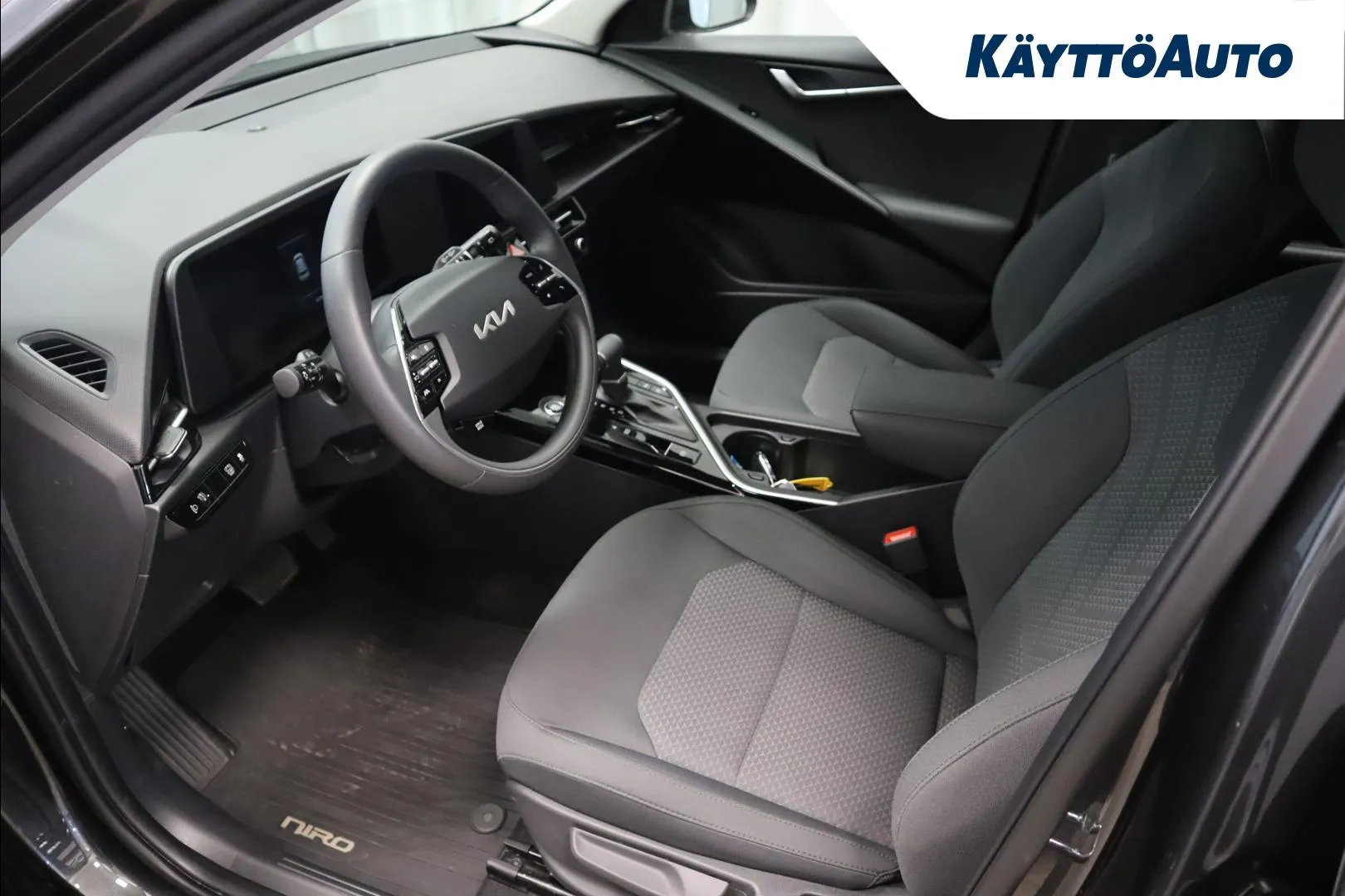 KIA Niro NNS-579 carousel image