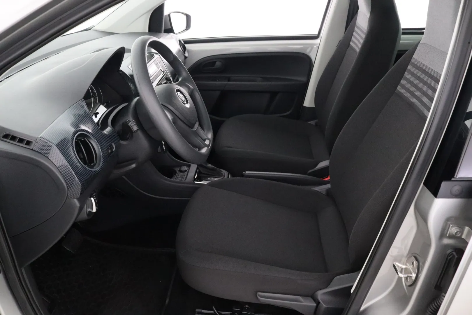VOLKSWAGEN up! NMJ-171 carousel image