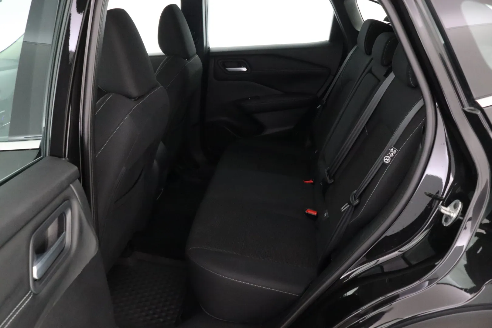 NISSAN Qashqai MOH-522 carousel image