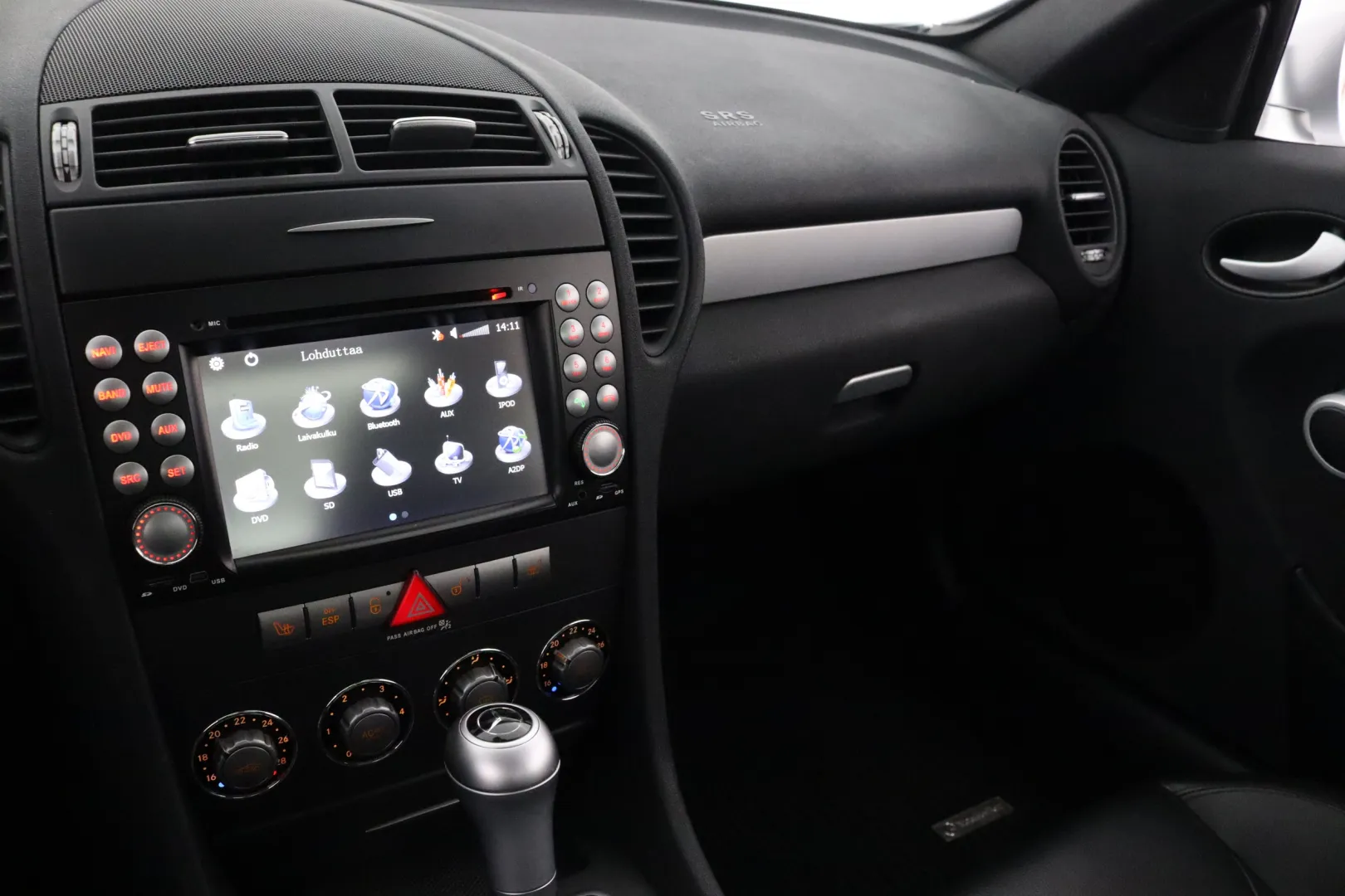 MERCEDES-BENZ SLK LMI-409 carousel image