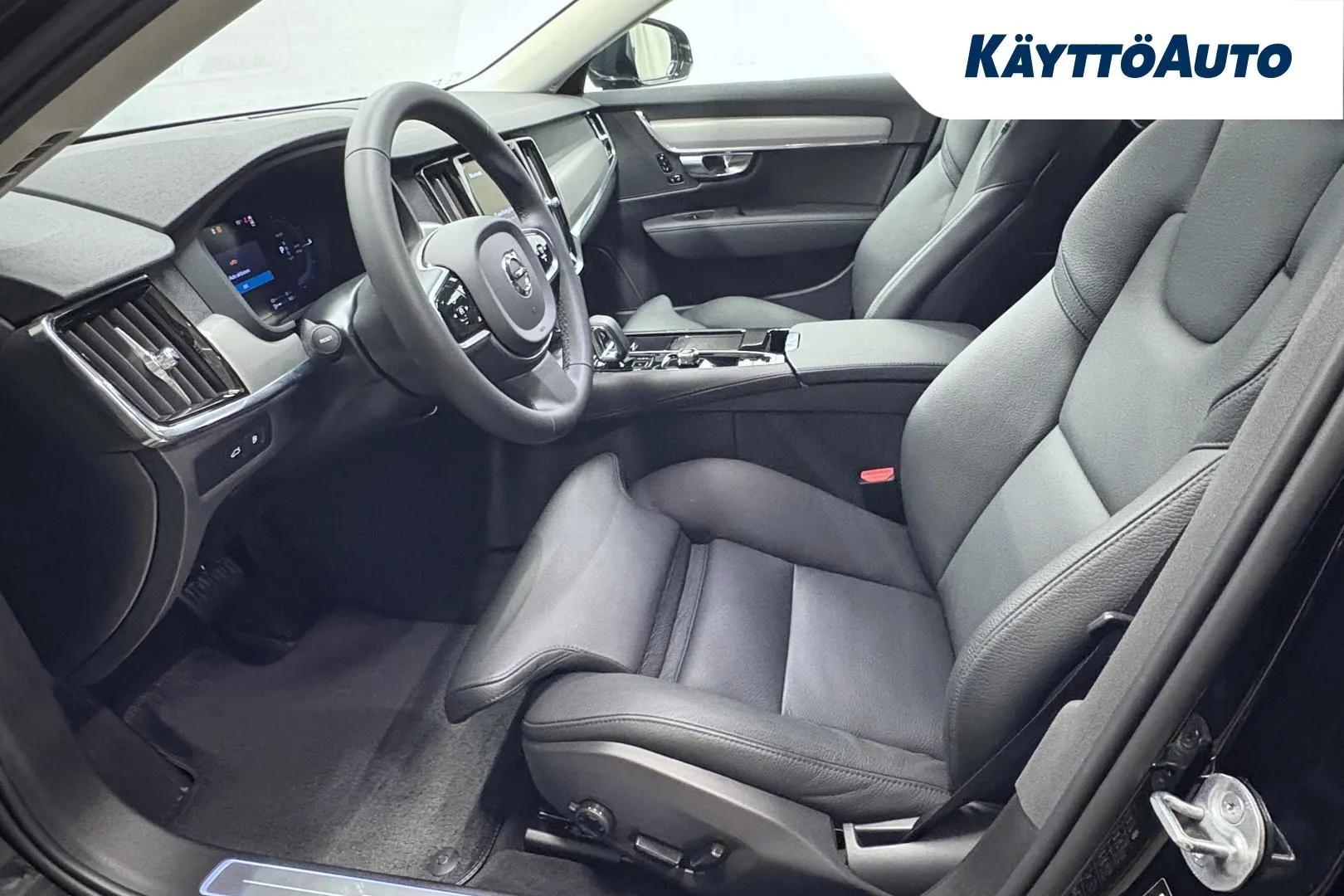 VOLVO S90 NNM-735 carousel image