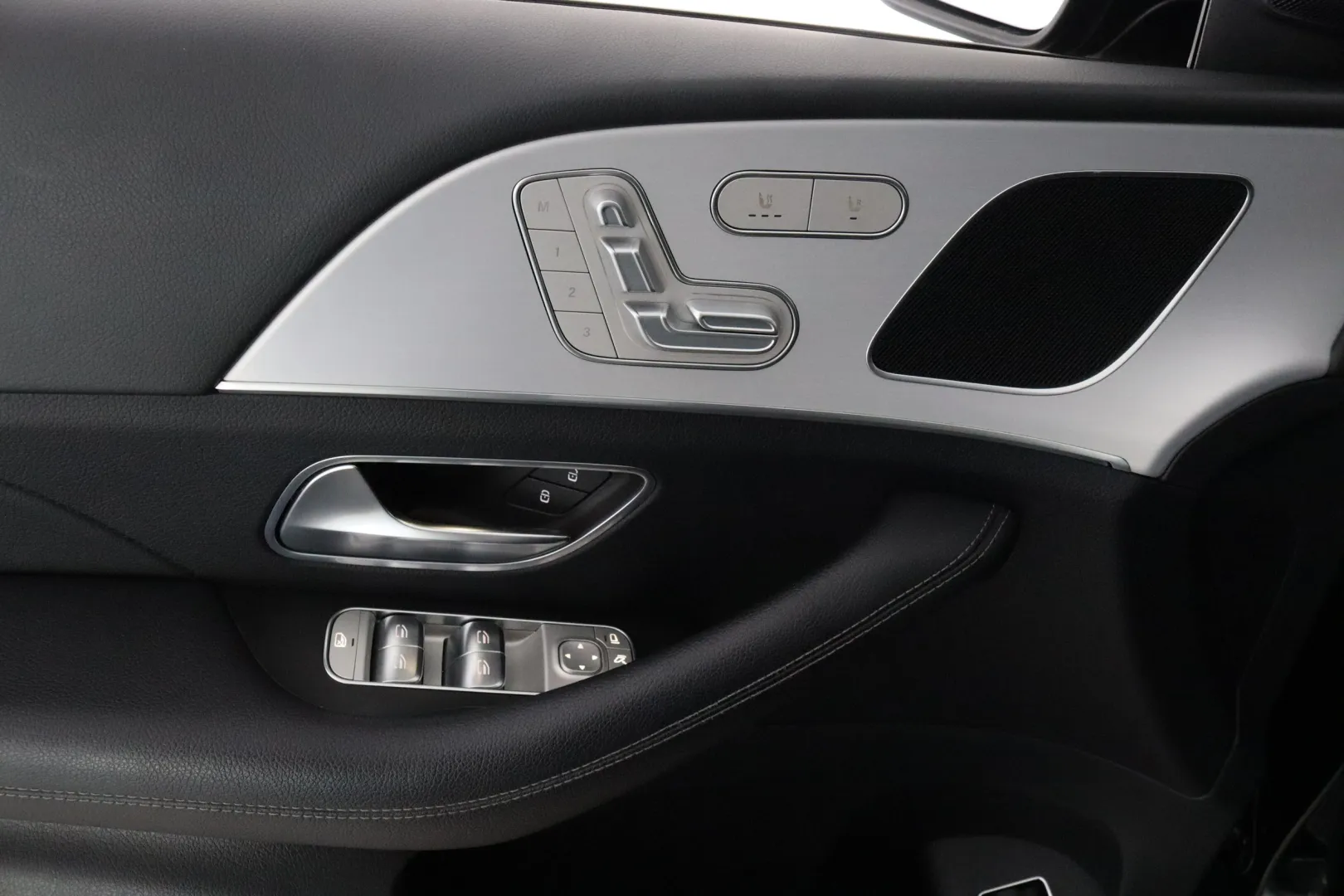 MERCEDES-BENZ GLE CPJ-491 carousel image
