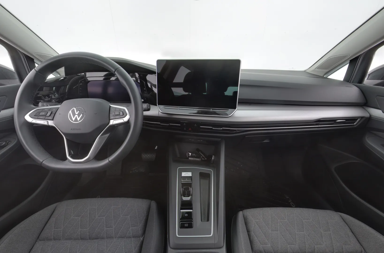 VOLKSWAGEN GOLF GPU-958 carousel image
