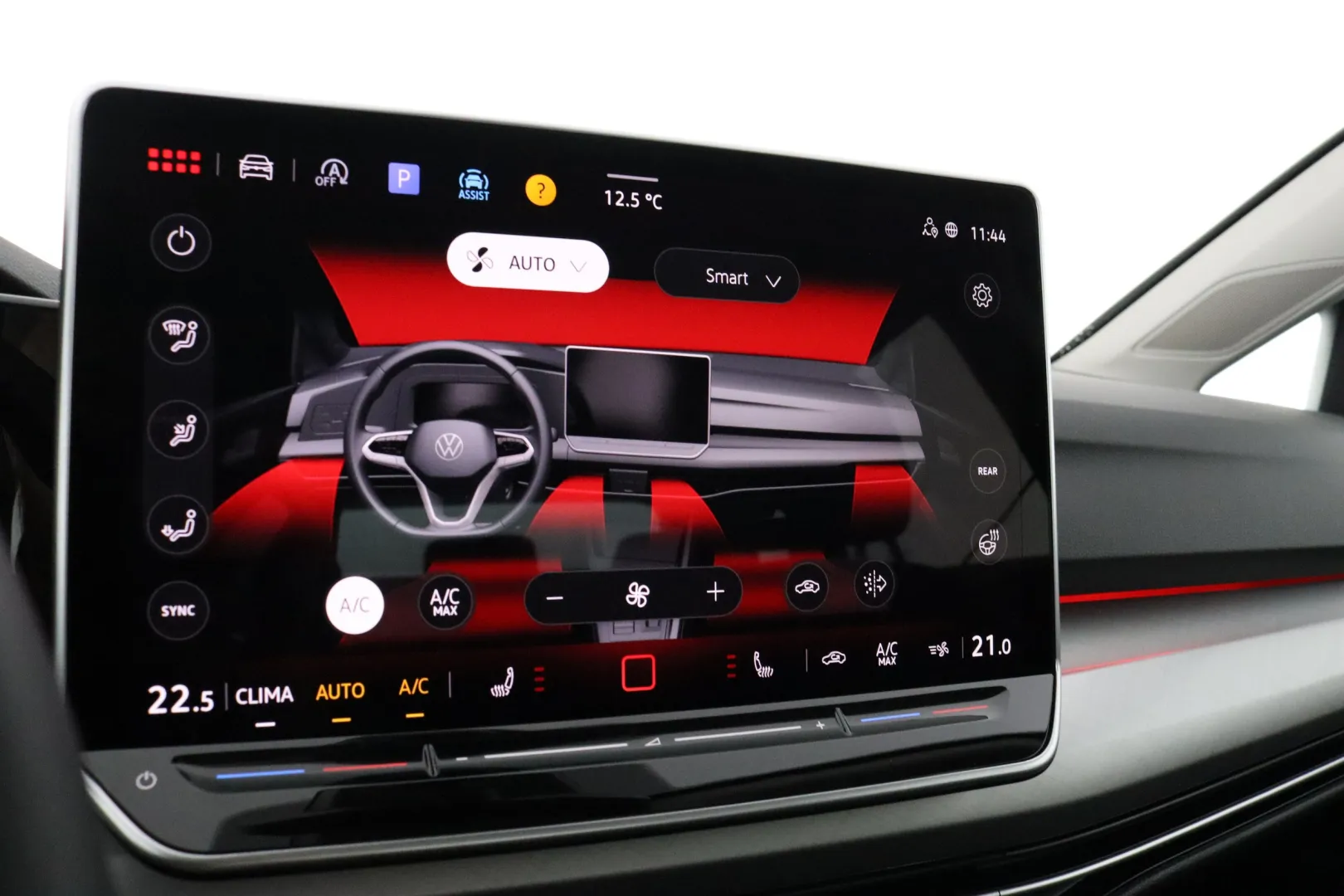 VOLKSWAGEN GOLF GPU-958 carousel image