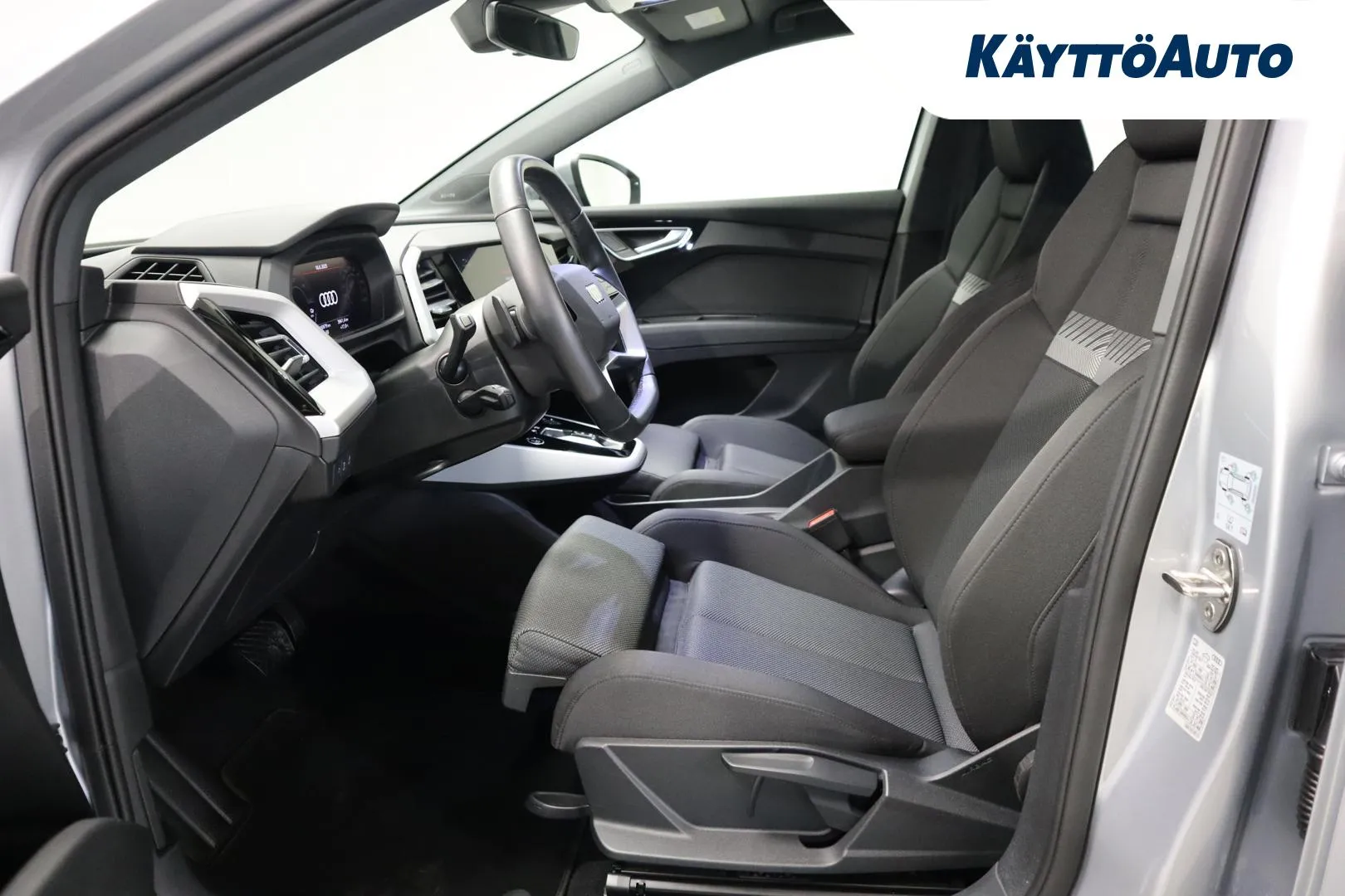 Audi Q4 e-tron FRT-141 carousel image