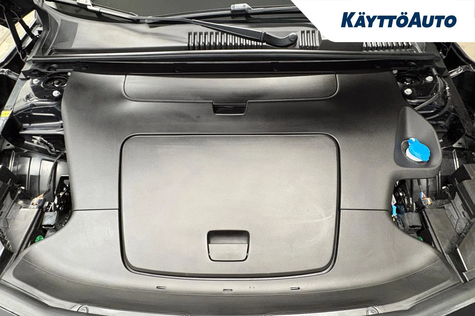 VOLVO EX30 XST-410 carousel image