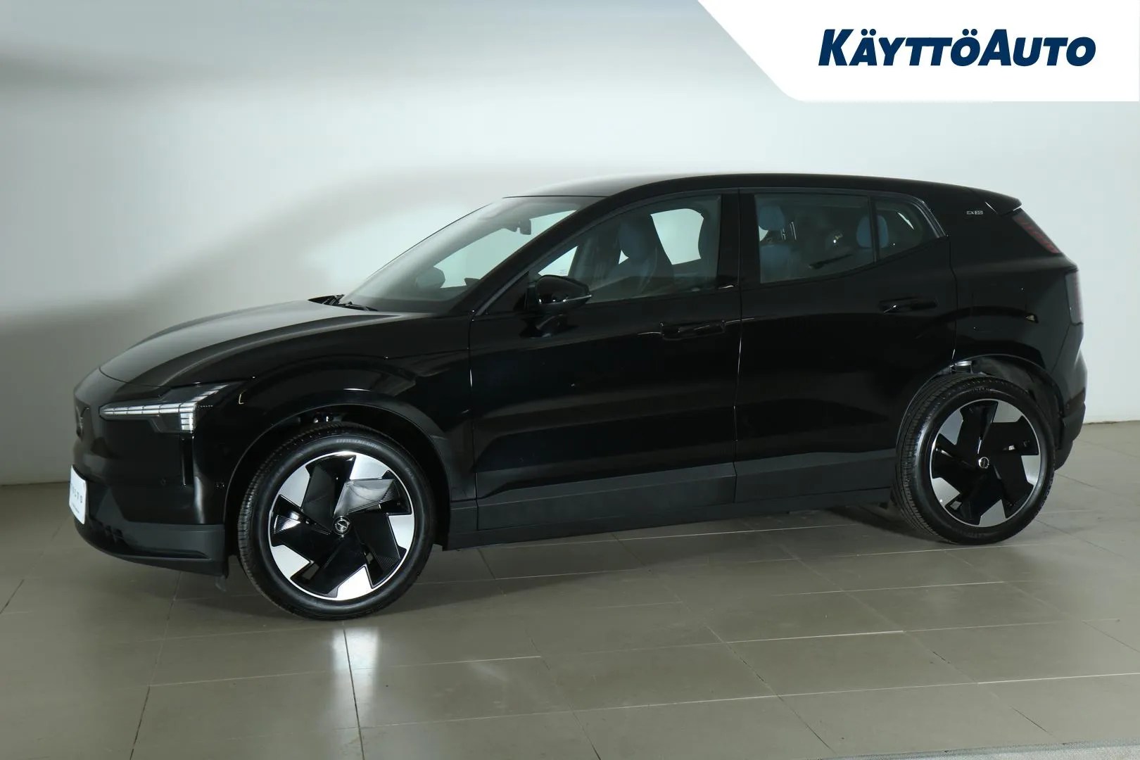 VOLVO EX30 MPP-571 carousel image