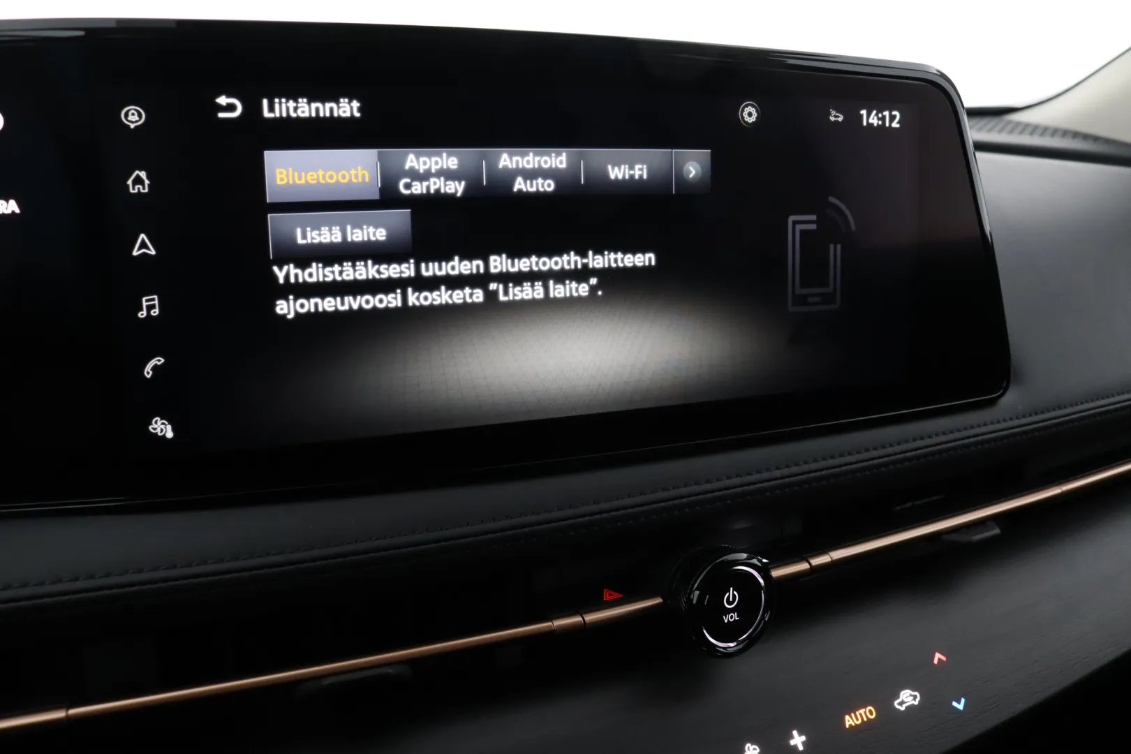 NISSAN Ariya NNB-697 carousel image