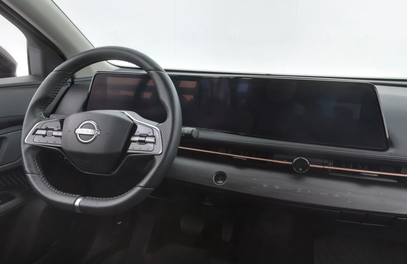 NISSAN Ariya IRJ-638 carousel image