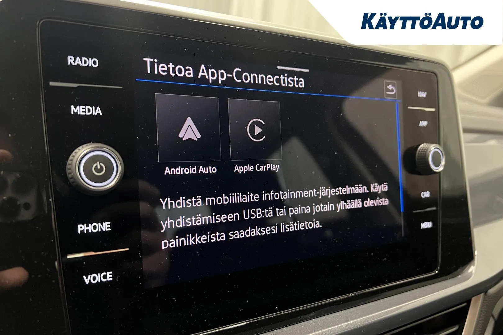 Volkswagen T-Roc JNJ-774 carousel image