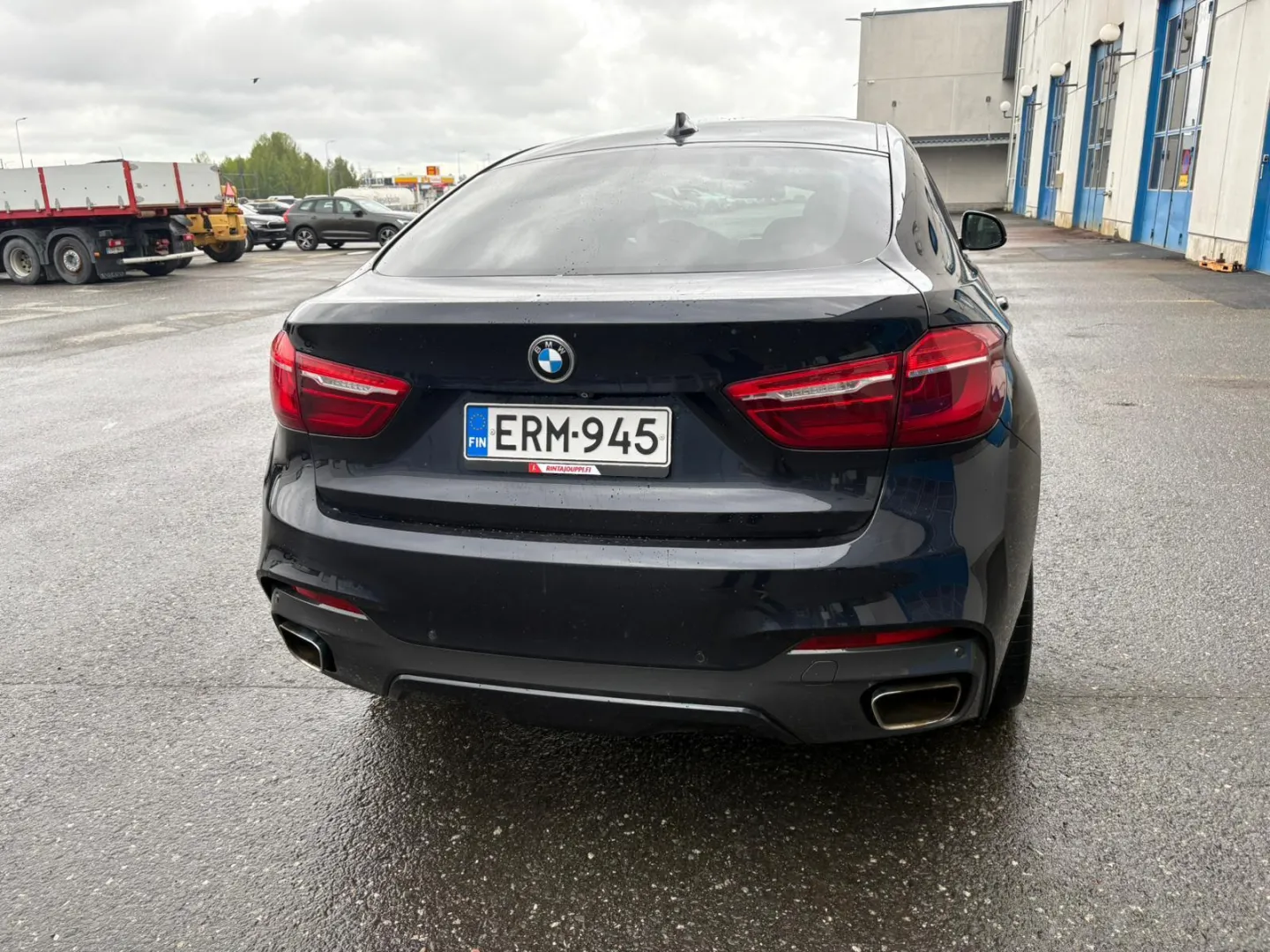 BMW X6 ERM-945 carousel image