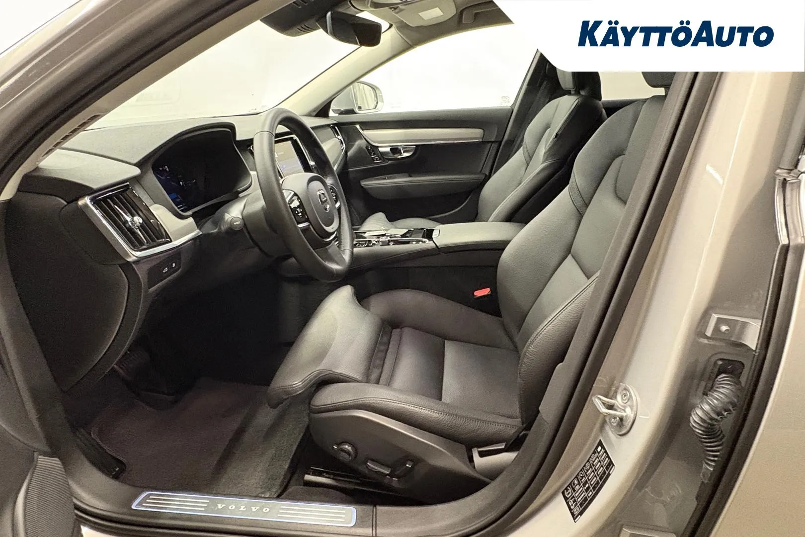 VOLVO V90 JNK-919 carousel image