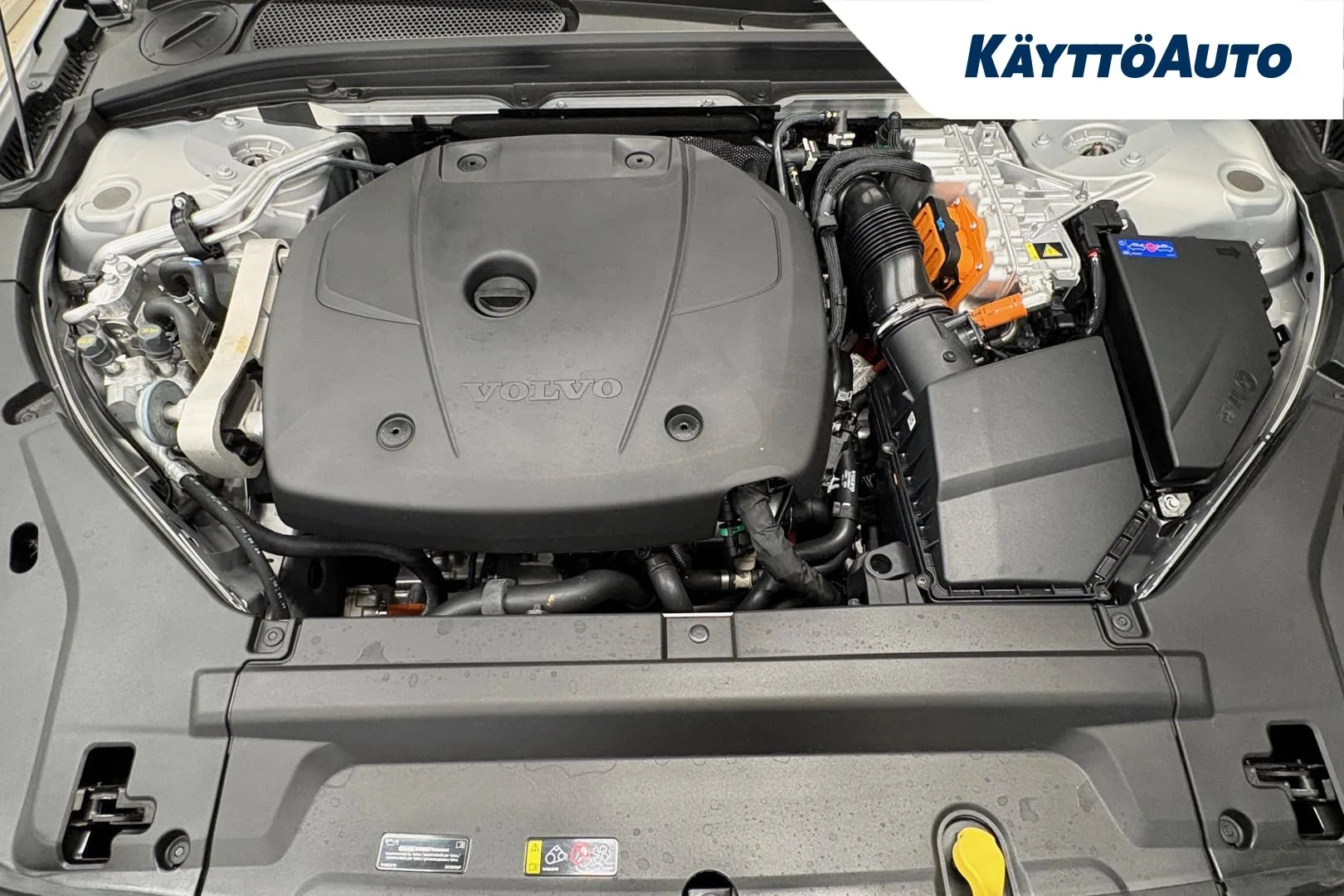 VOLVO V90 JNK-919 carousel image