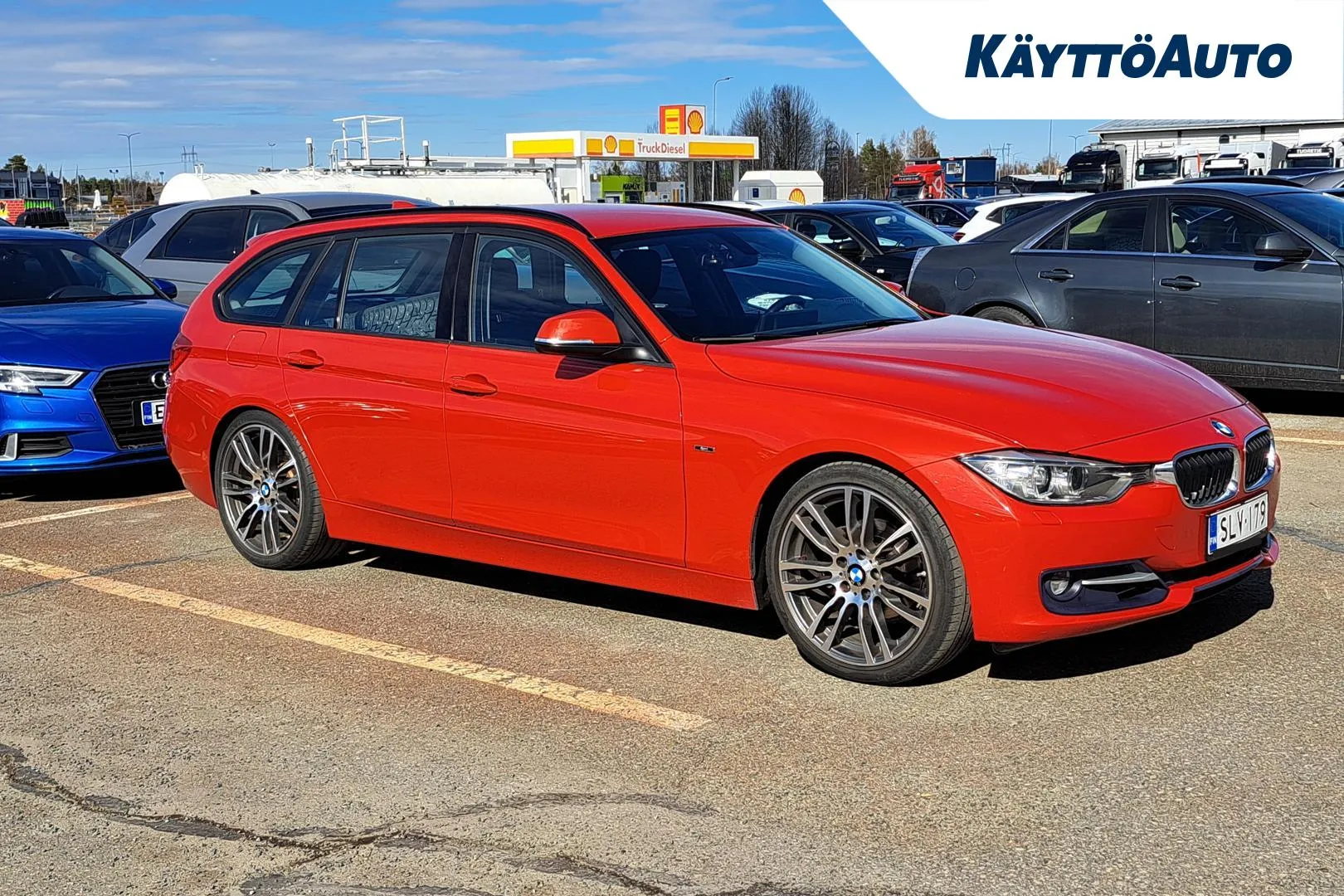 BMW 320 SLV-179 carousel image