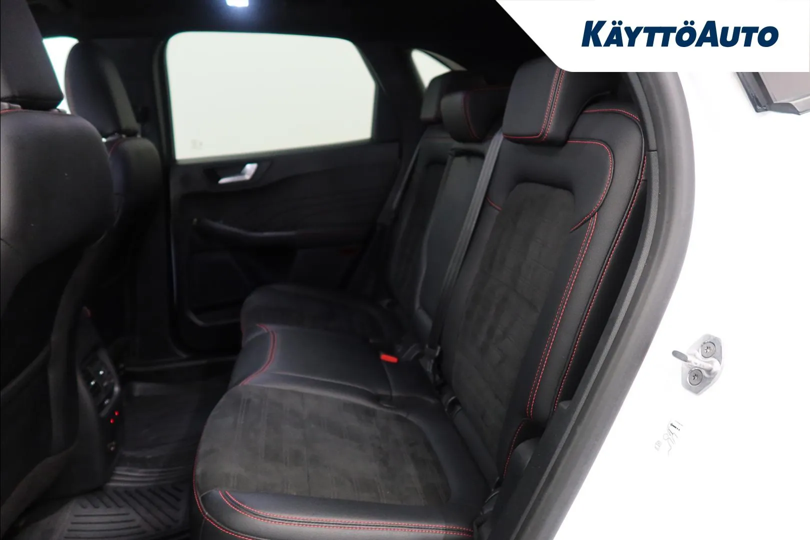 FORD Kuga KUK-937 carousel image