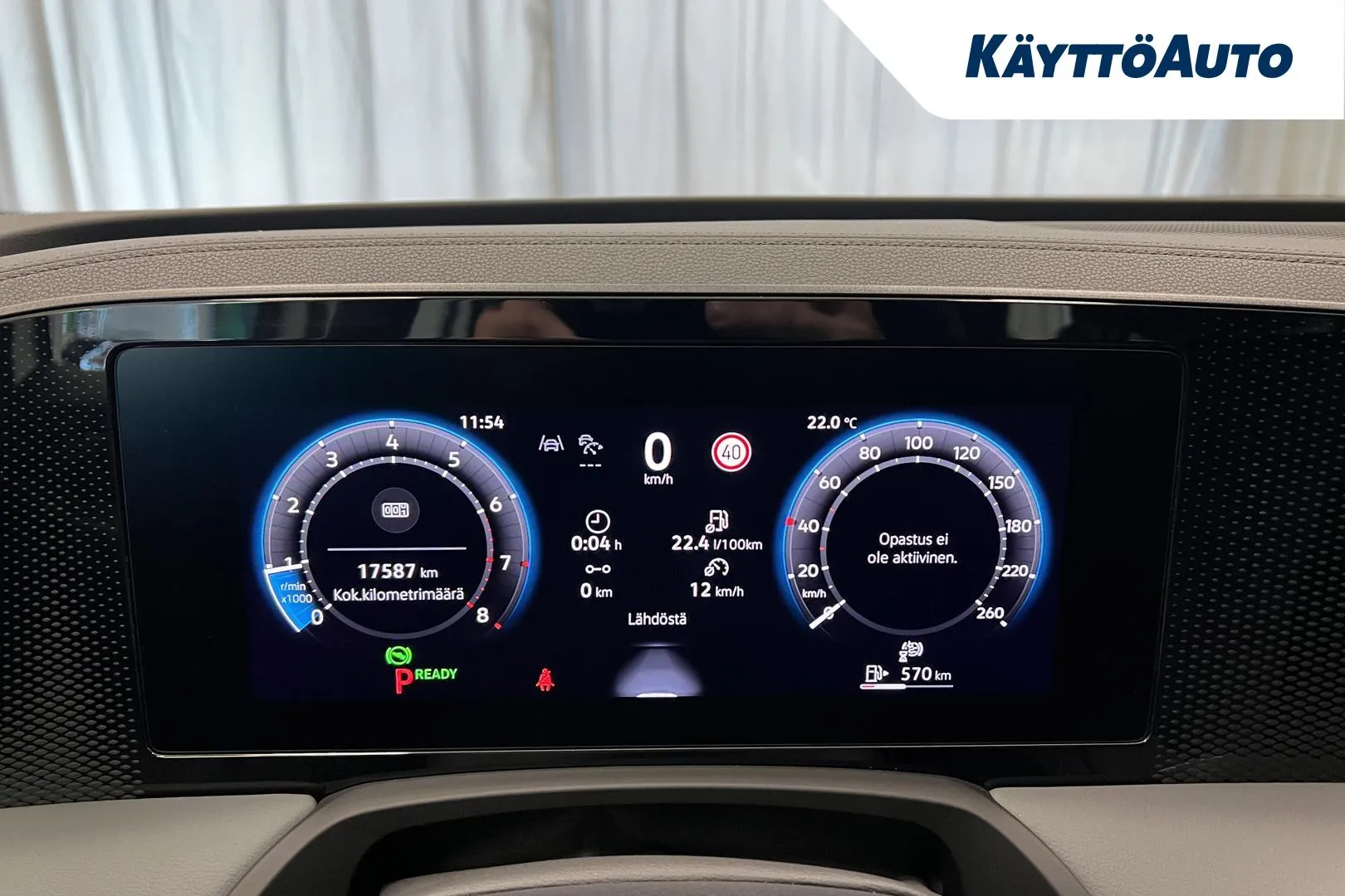 Volkswagen Passat NNN-104 carousel image