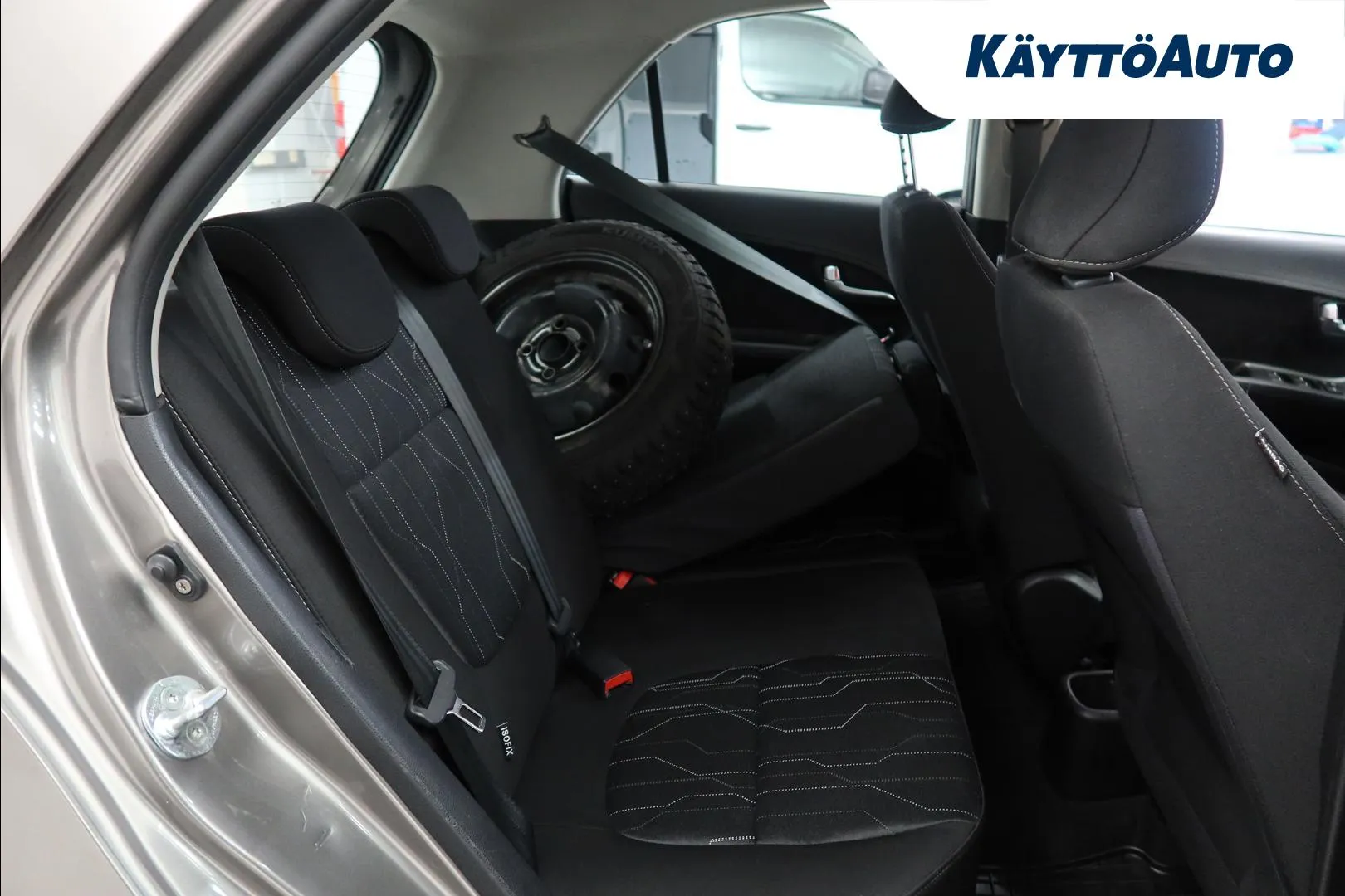 KIA Picanto TZZ-325 carousel image
